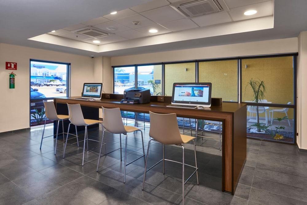 City Express Junior By Marriott Tijuana Otay Exterior photo